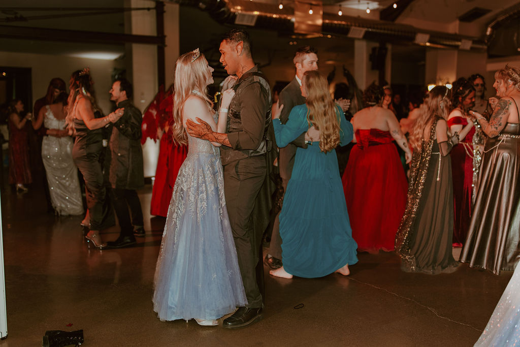 Rhys Feyre Dancing Book Club Ethereal